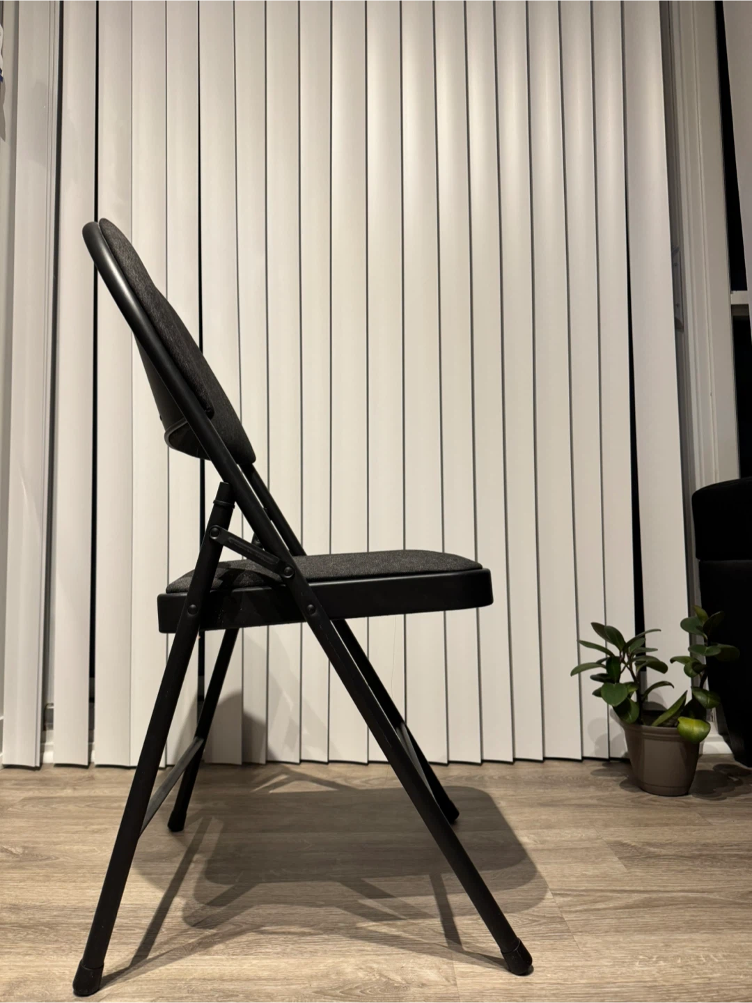 Folding Chair – Black - photo 2