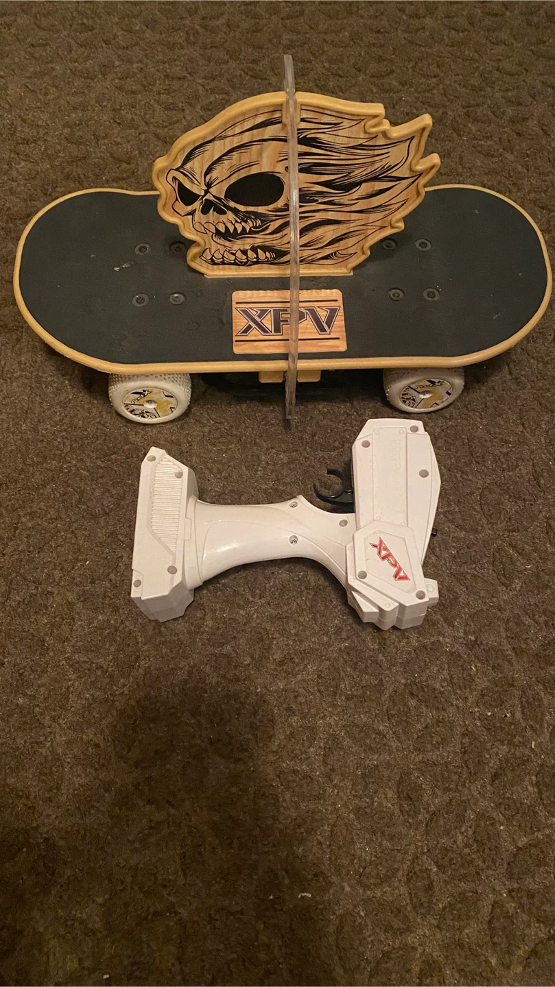 XPV Remote Control Skateboard with Controller