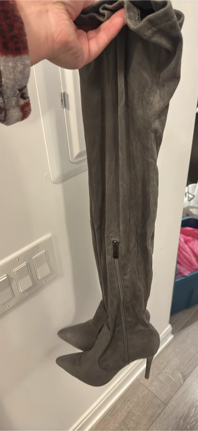Grey Suede Over-the-Knee Boots size 8 - photo 2