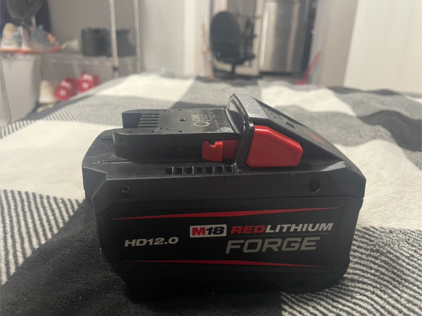 Milwaukee M18 REDLITHIUM FORGE 12.0 Ah Battery