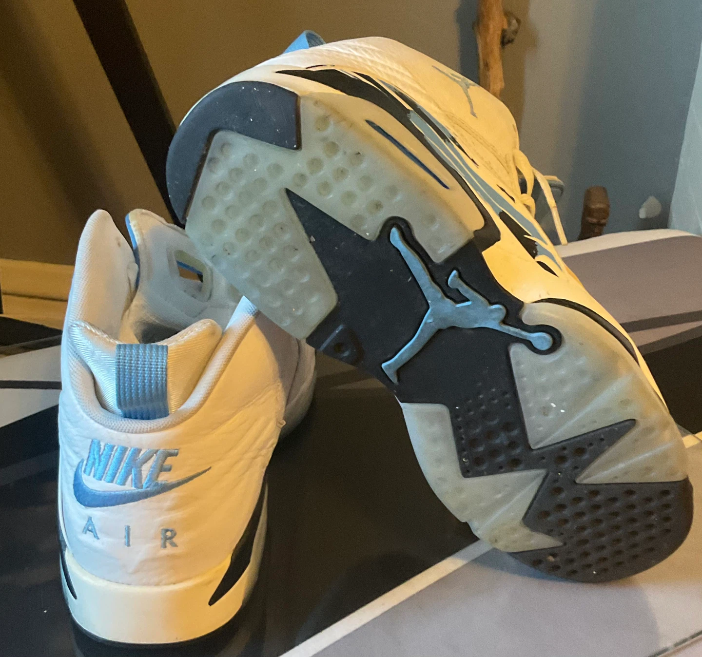 Nike Air Jordan 6 Retro Men's Sneakers - photo 4