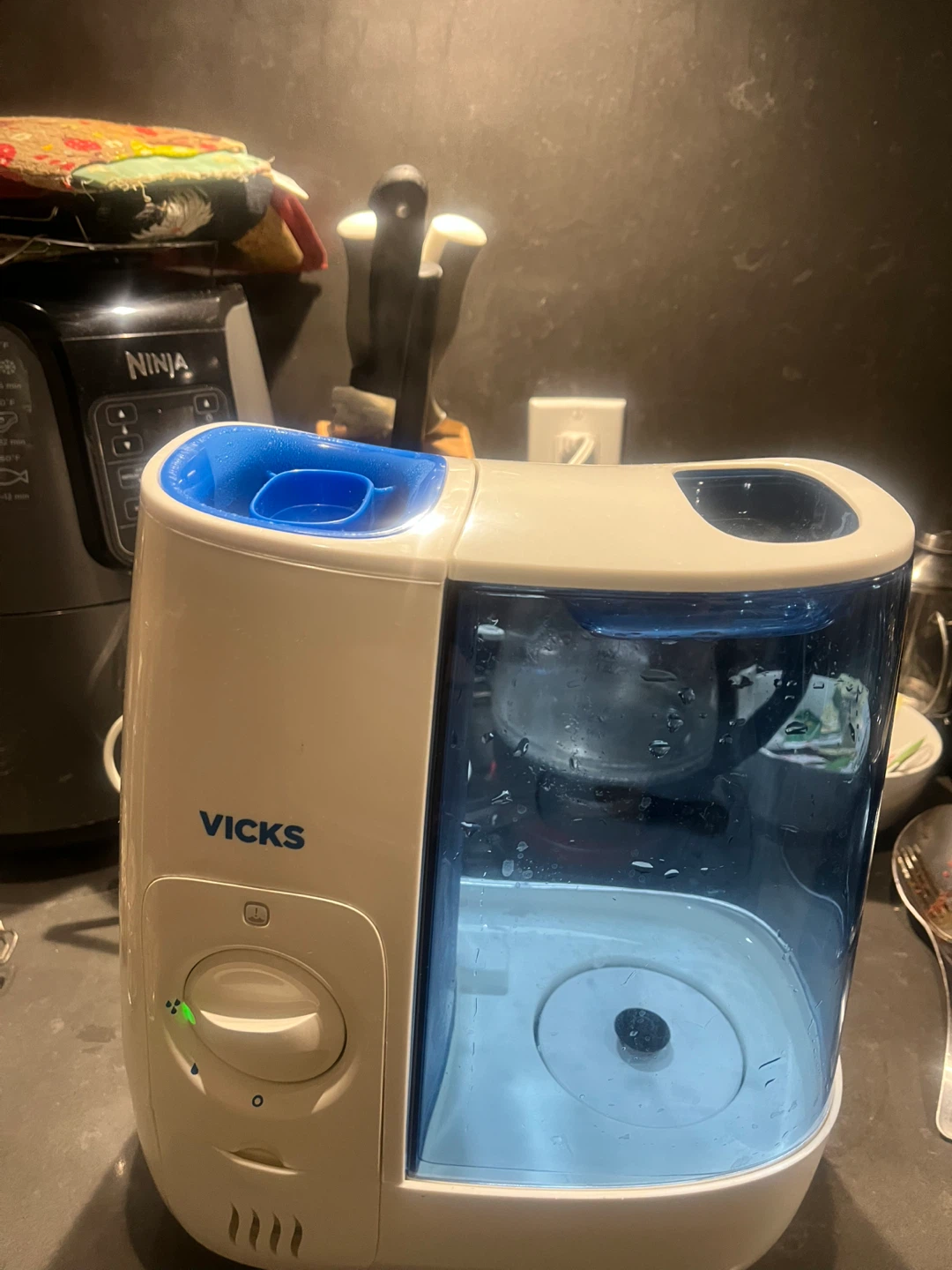 Vicks Humidifier