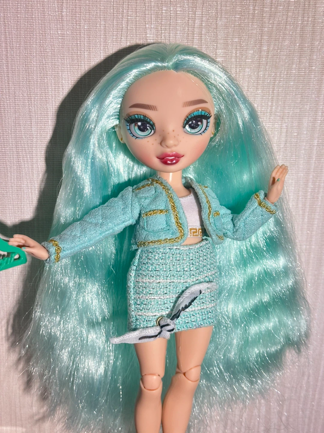 Rare Daphne Minton Rainbow High Doll - photo 3