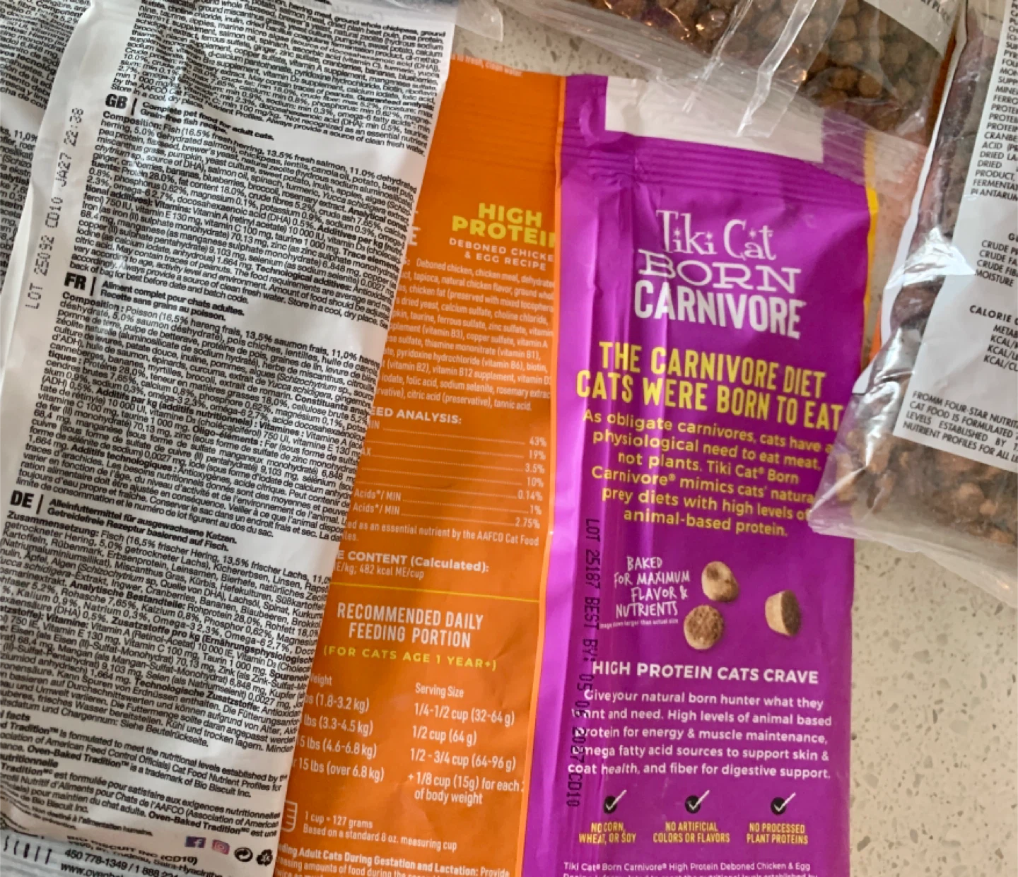 ‼️MOVING SALE‼️Mixed cat food samples - photo 5