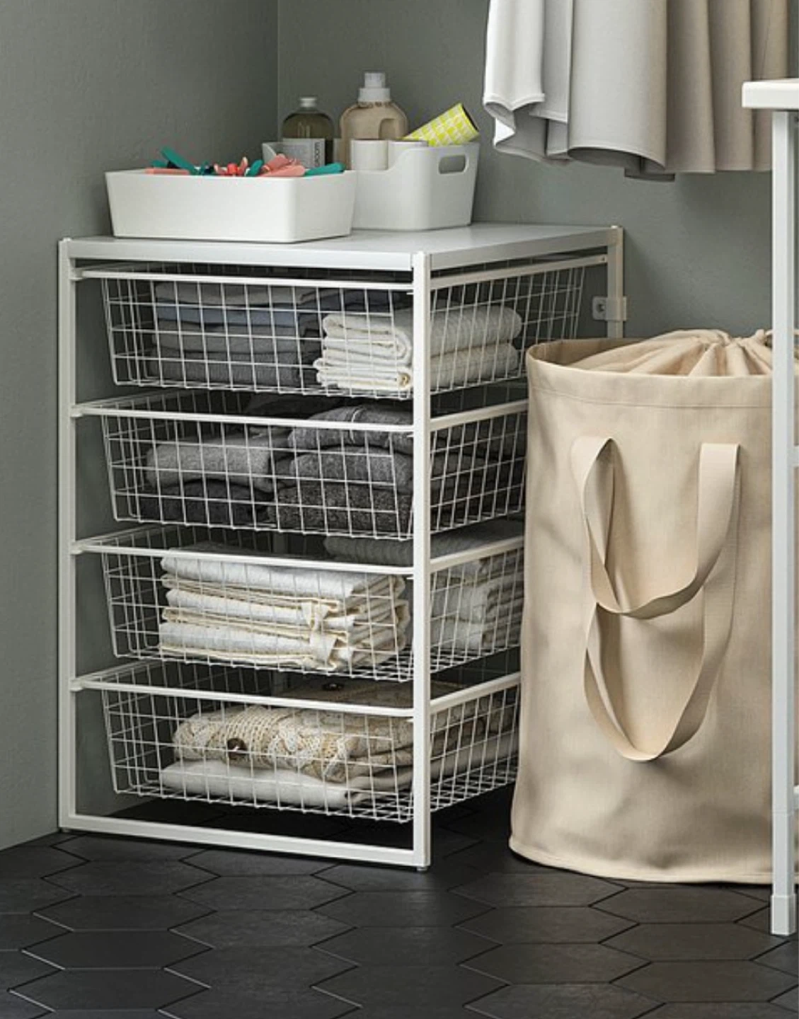 IKEA Storage Unit with Baskets (Jonaxel)