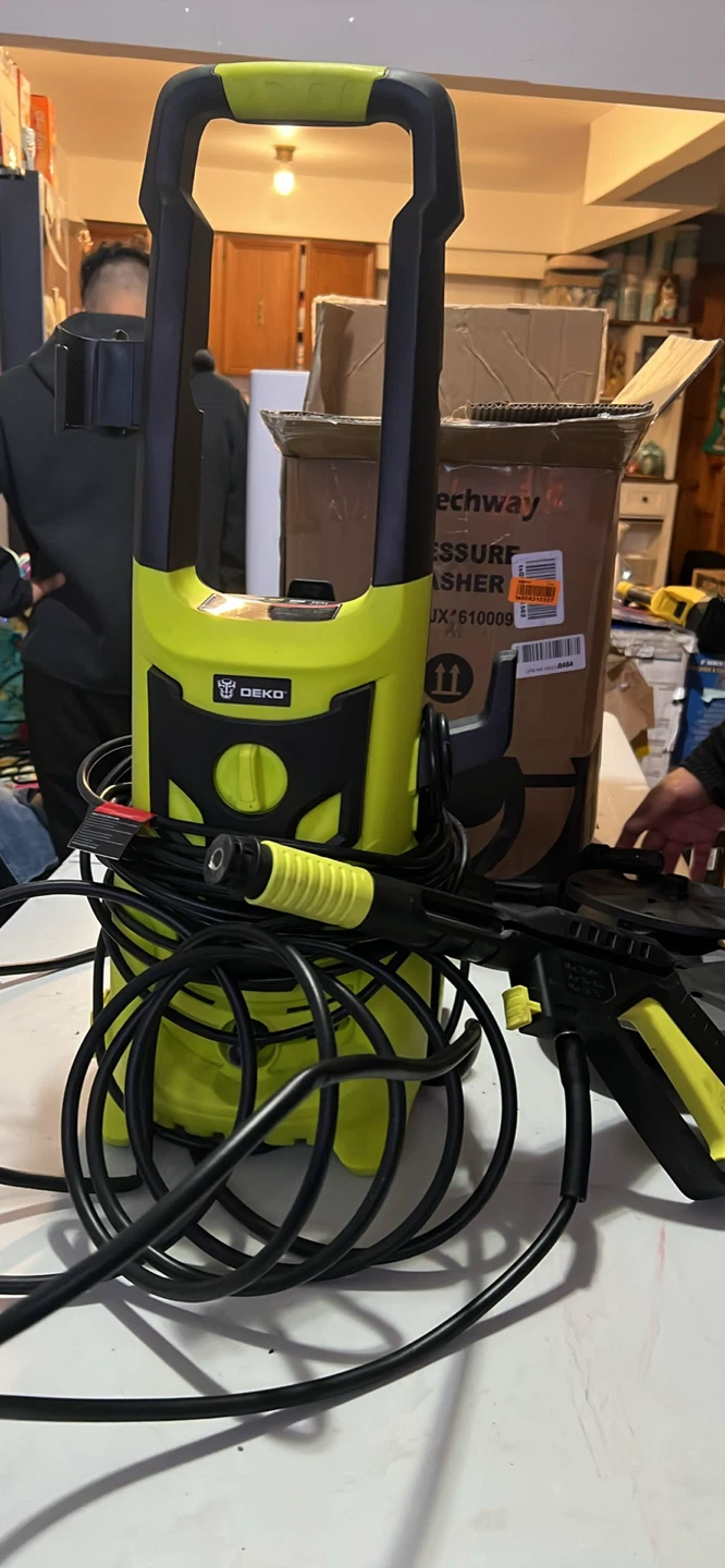 Green DEKO Pressure Washer with Accessories - photo 2