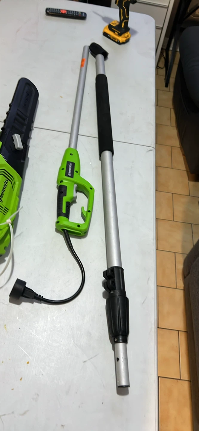 Greenworks 7-Amp 10" Corded 2-in-1 Pole Saw / Chainsaw - photo 4