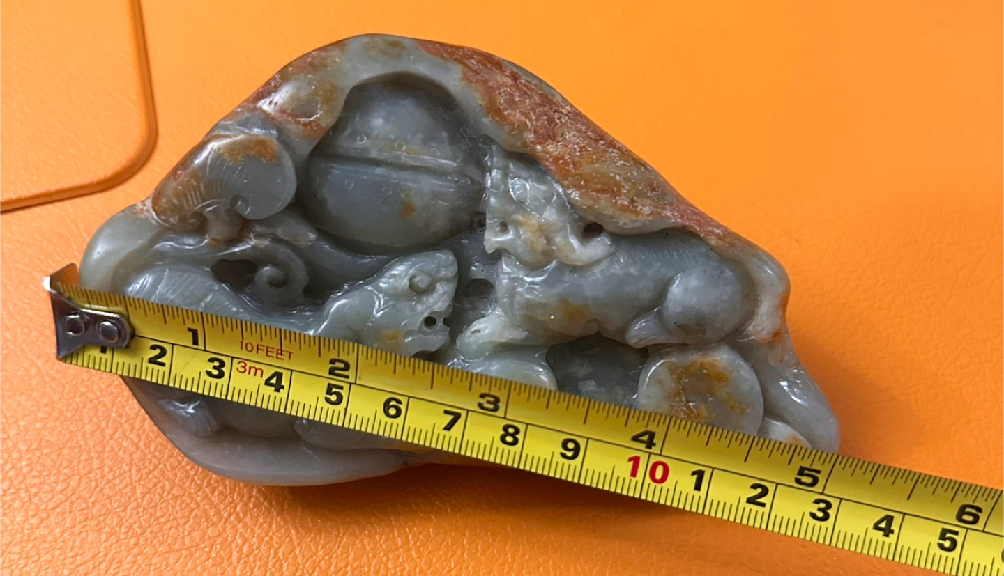 Jade Rare carved with mythical Chilong creature with its cub - photo 2