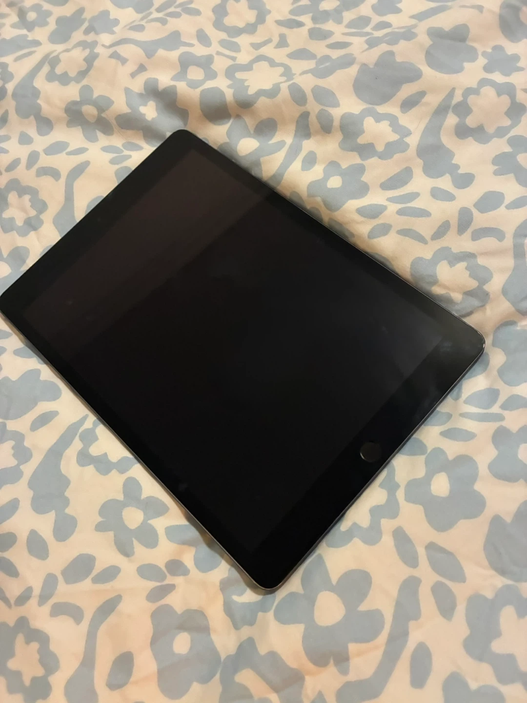 Fully Functional Apple iPad (9th Generation) - photo 3