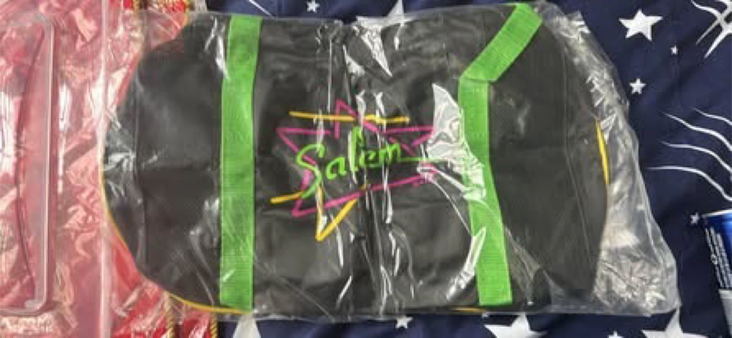 Vintage Salem Cigarettes Duffel Carrying Bag Neon Letters NOS - photo 2
