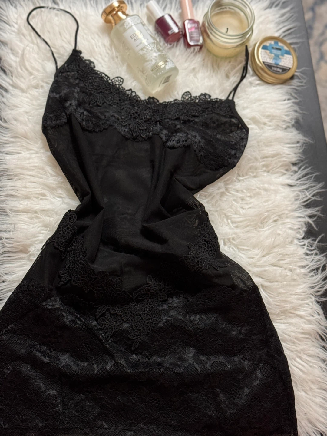 Black Lace Lingerie - photo 2