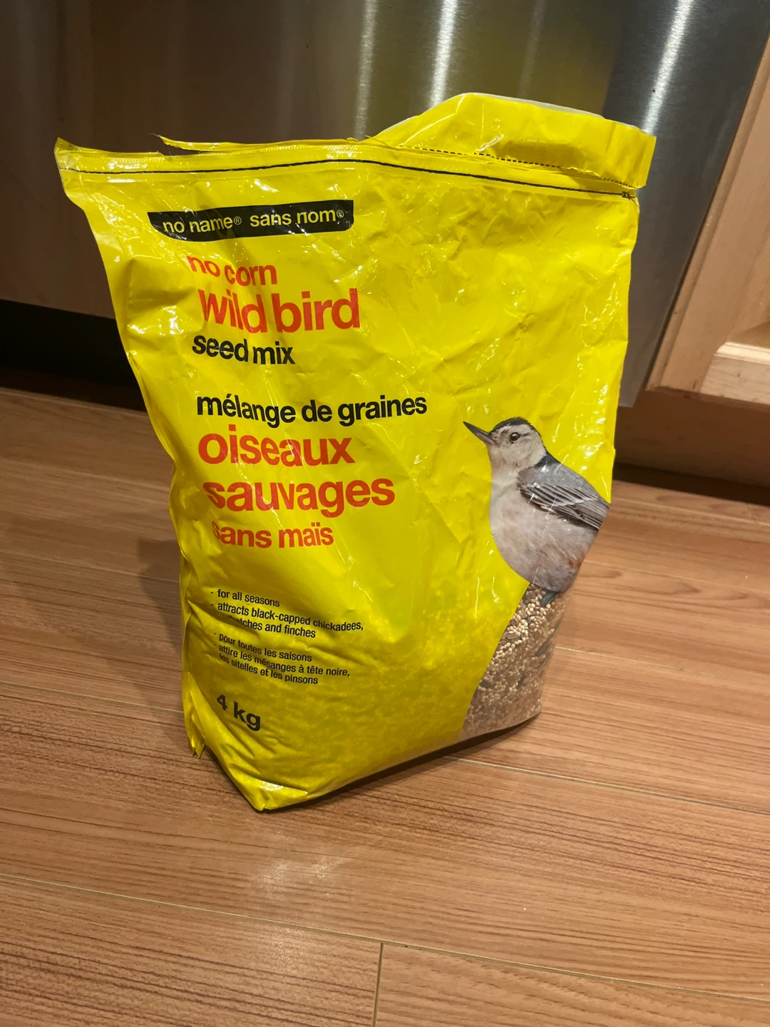 FREE Wild Bird Seed Mix and bird feeder