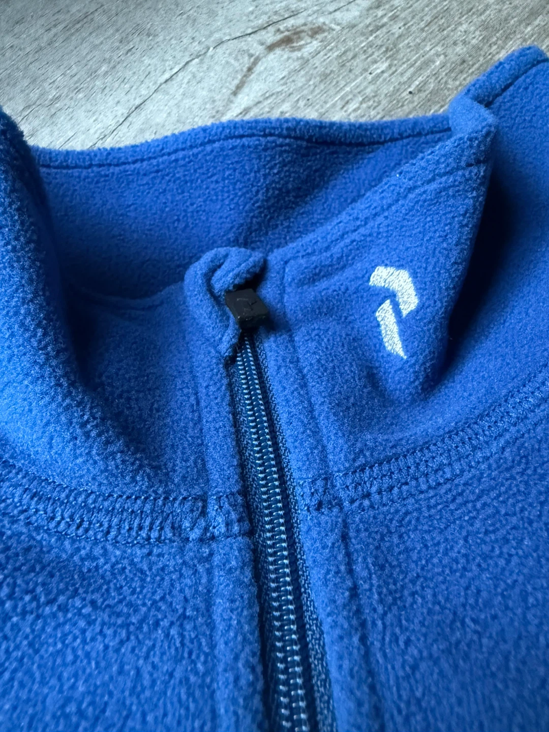 Peak Performance Blue 1/4 Zip Fleece Sweater - photo 2