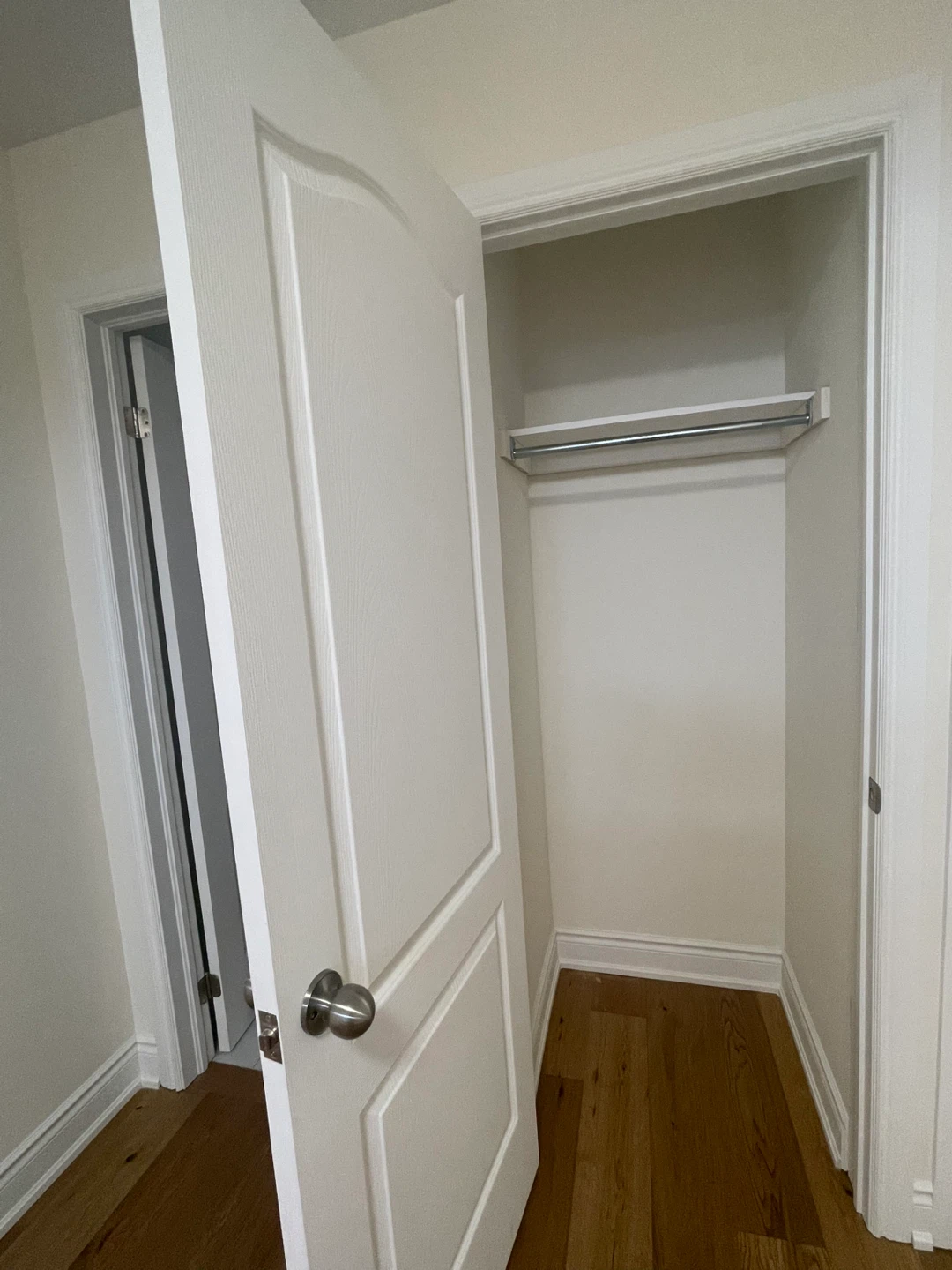 Master Bedroom for Rent - photo 3