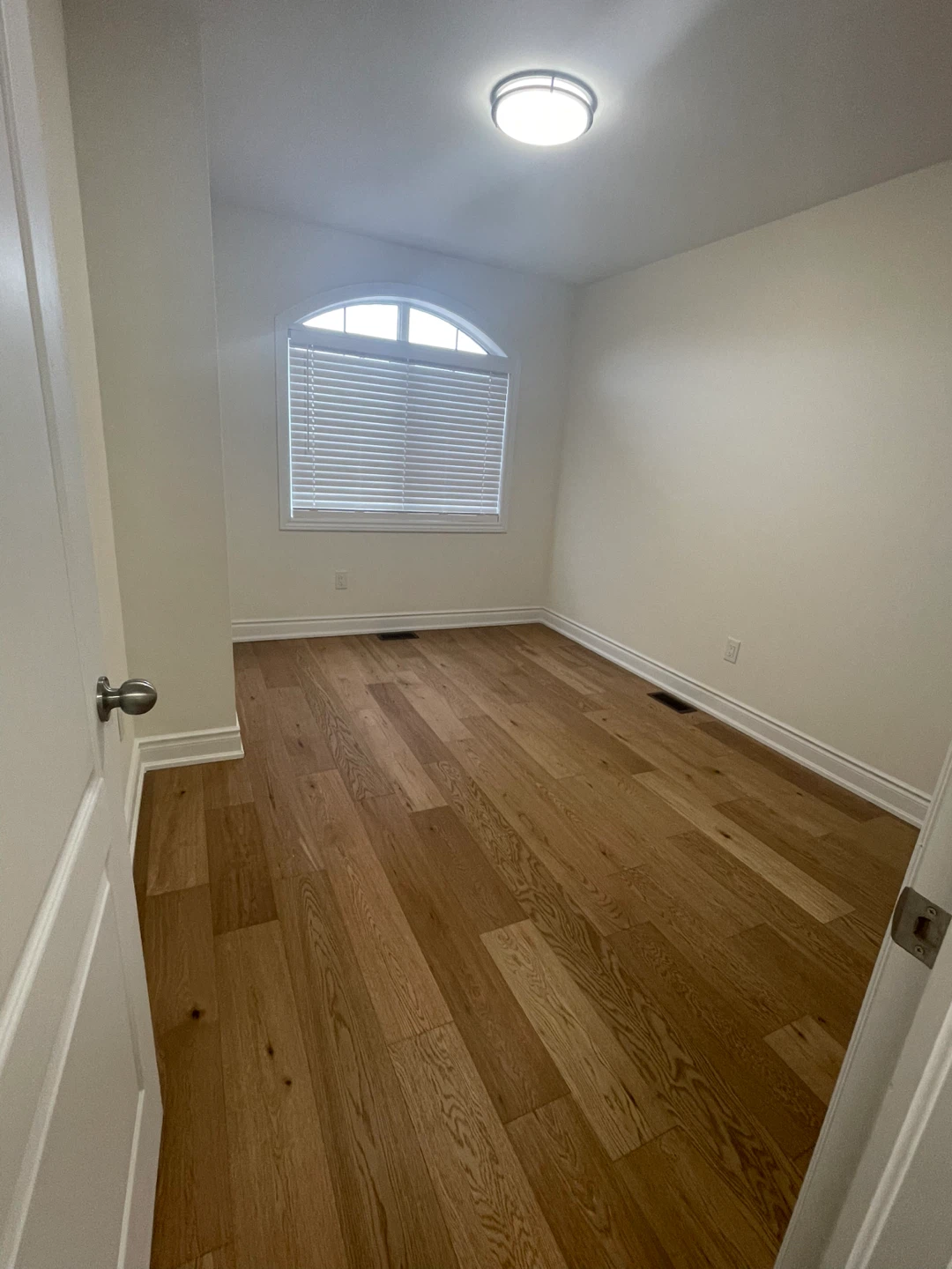Master Bedroom for Rent