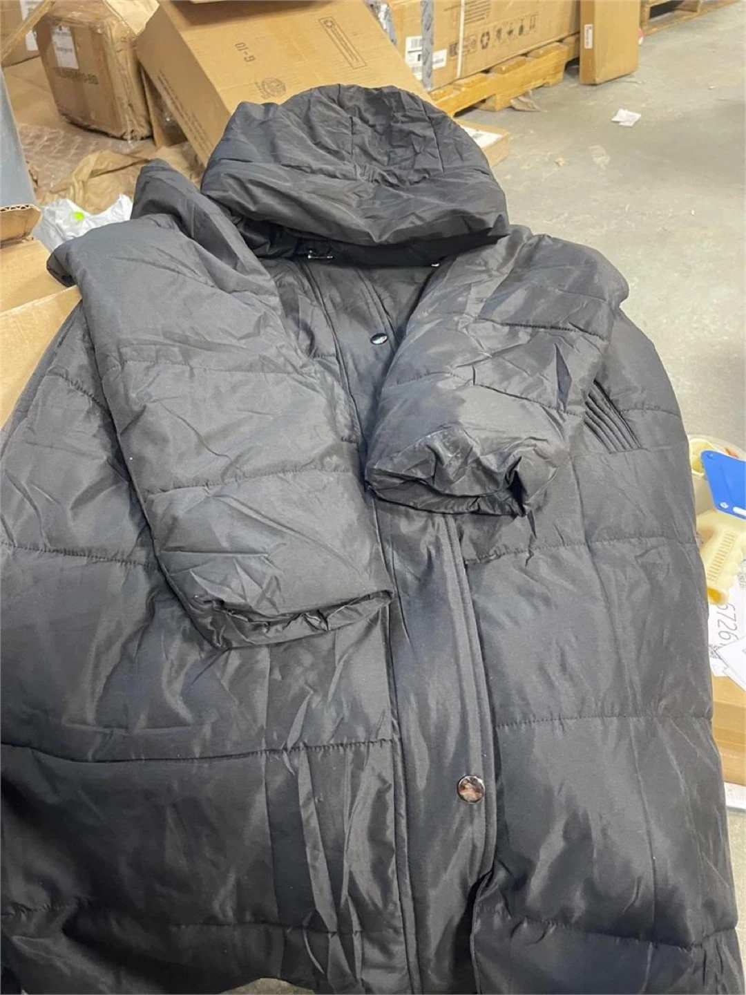 Black Puffer Winter Coat - Size XL - photo 3