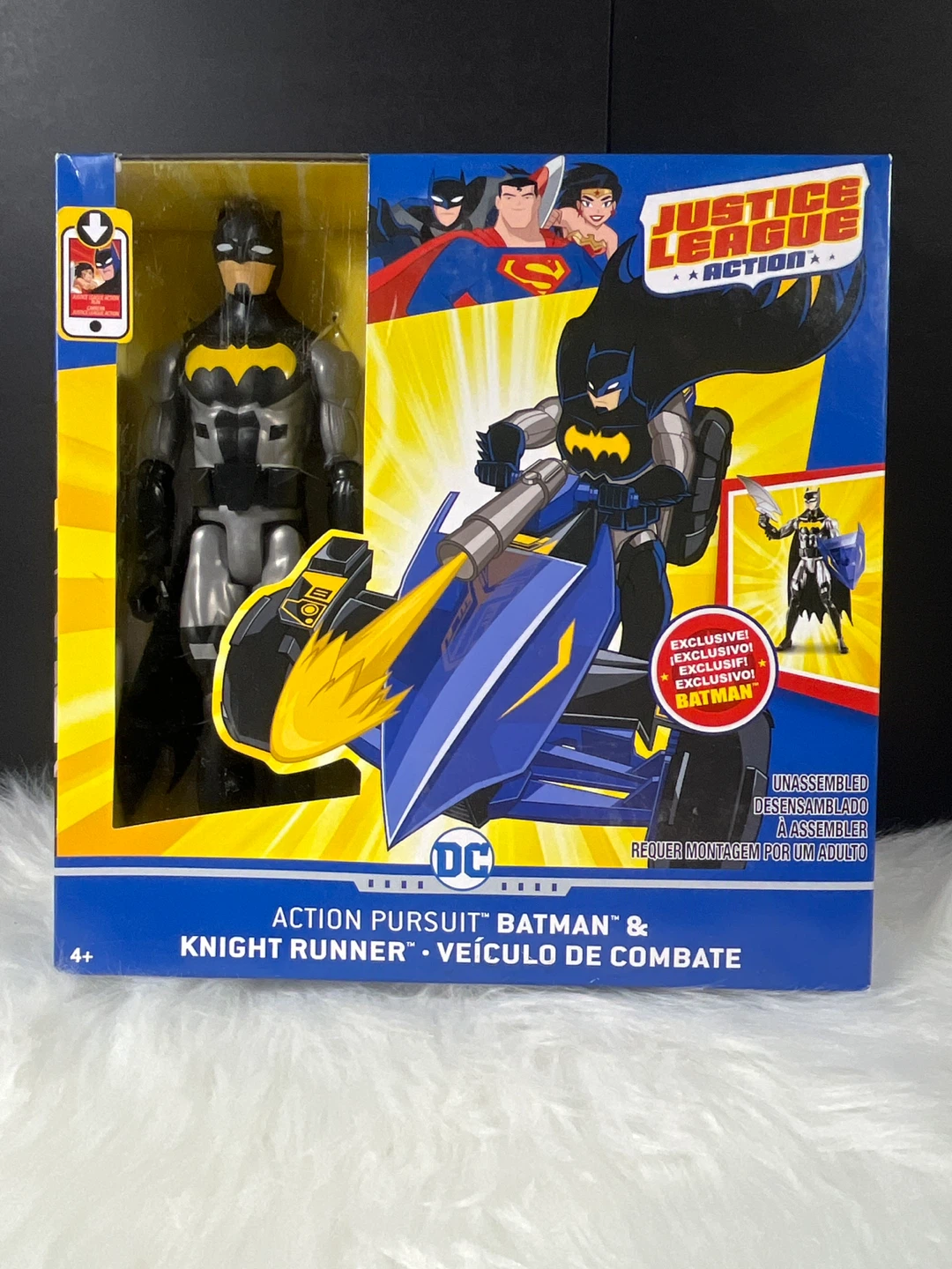 Justice League Action Batman & Knight Runner Vehicle Playset