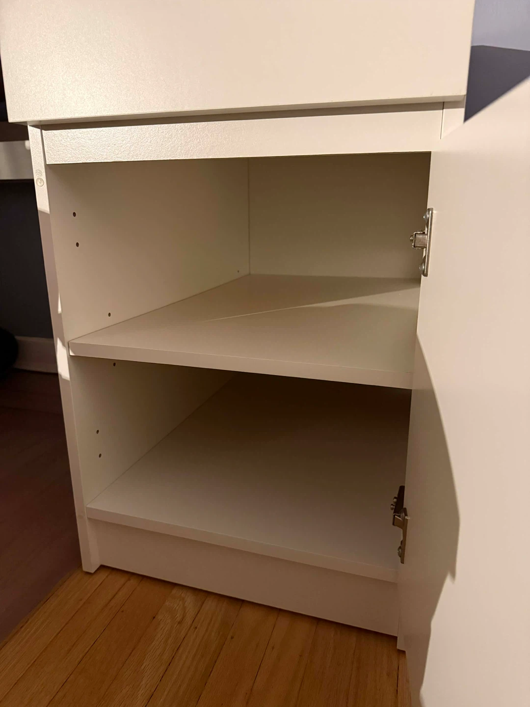 White Desk with Drawers - photo 3