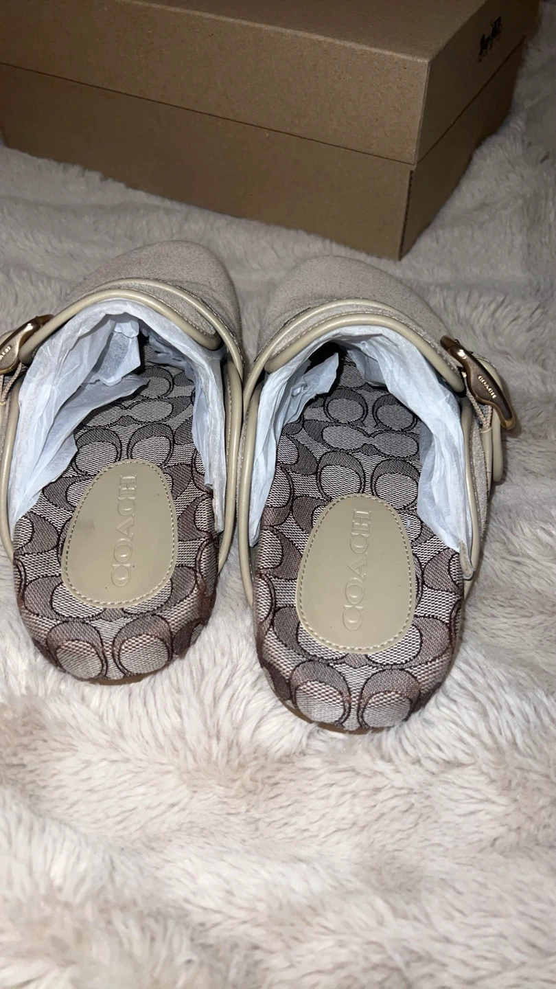 Coach Arch BCKL Sue Clog Size 7 B - Beige Suede