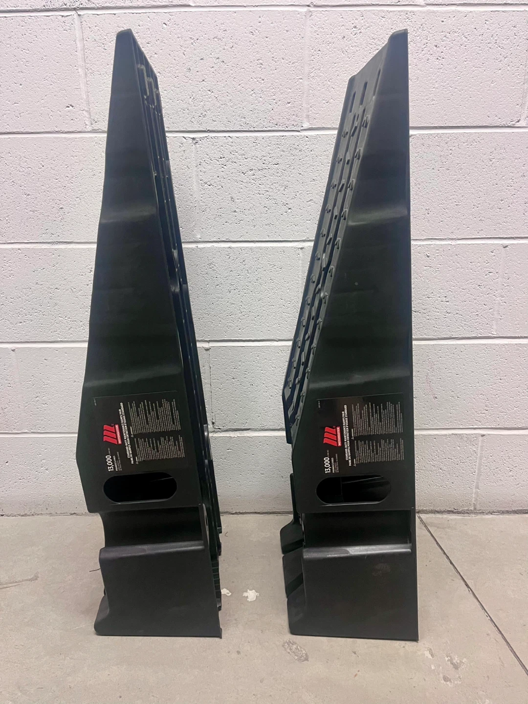 Titan 13000 lb Vehicle Ramps (Pair) - photo 3