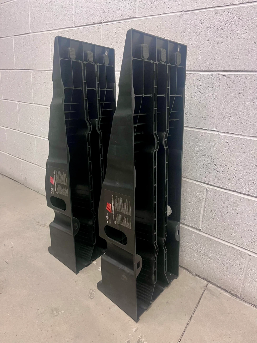 Titan 13000 lb Vehicle Ramps (Pair)