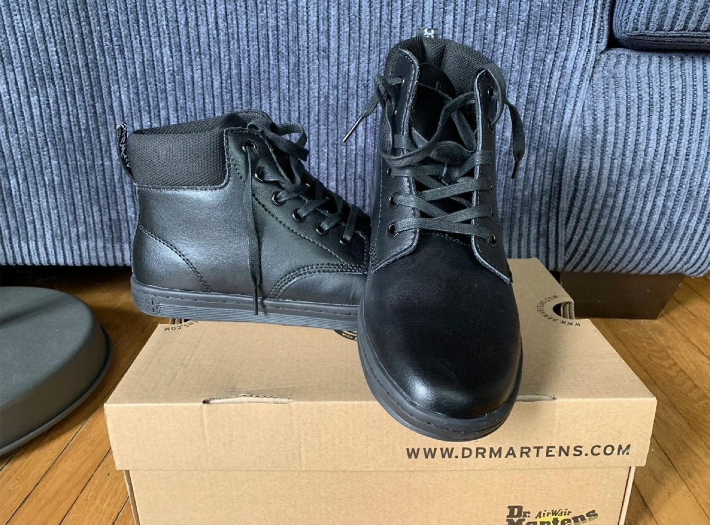BNIB Dr. Martens - size 8