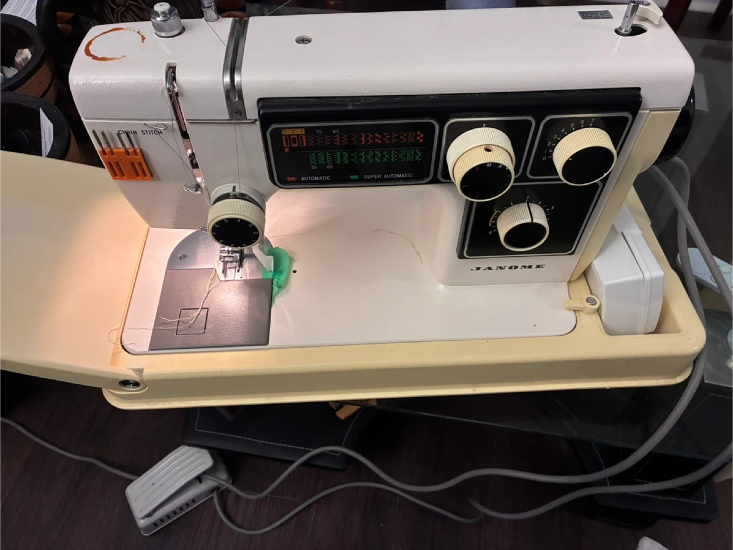 Janome Sewing Machine with Case and Accessories - photo 2
