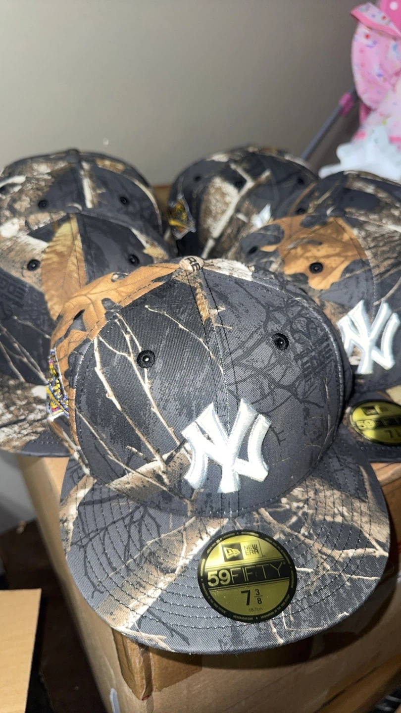 New Era 59FIFTY New York Yankees Camo Fitted Hat Size 7 3/8 - photo 4