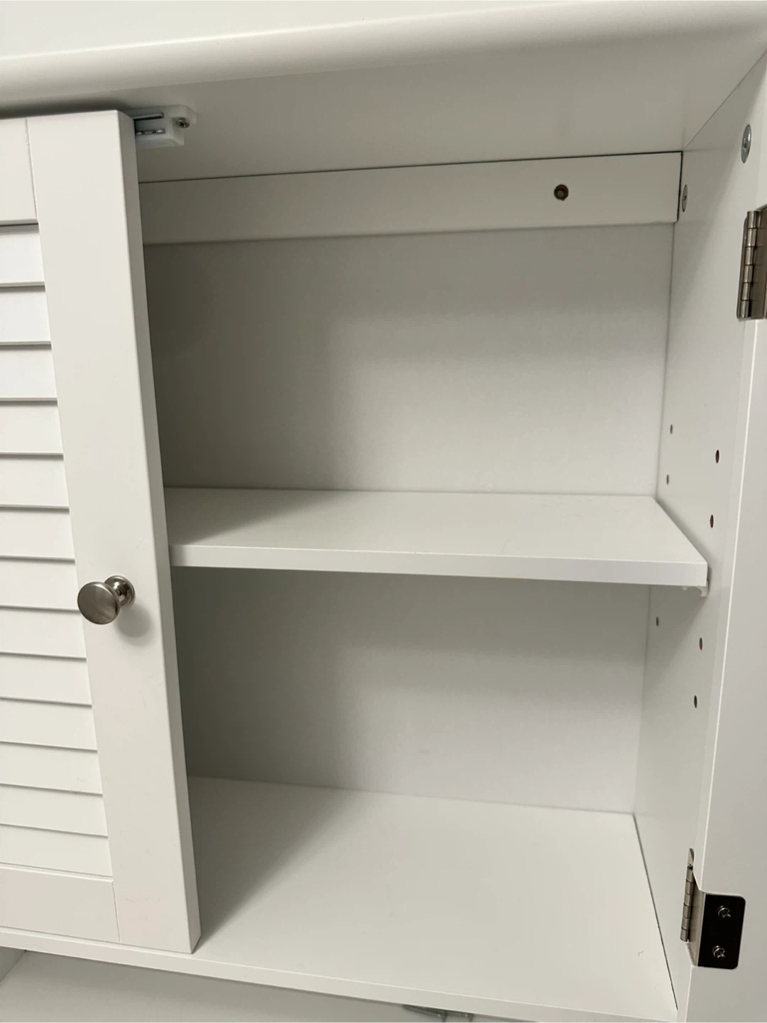 White Wall-Mounted Cabinet with Double Doors - photo 4
