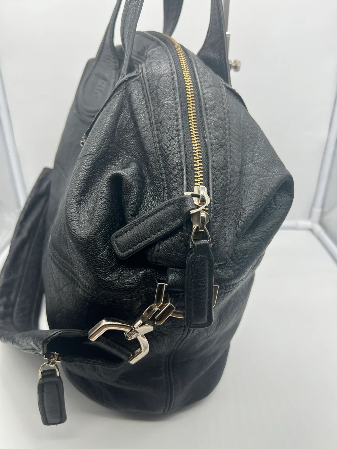 GIVENCHY Nightingale Vintage Y2K Black Leather Tote Top Handle - photo 4