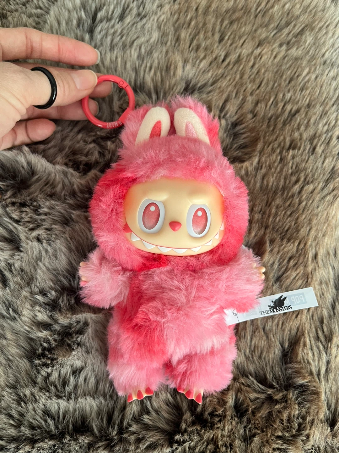 Labubu POP MART - photo 3