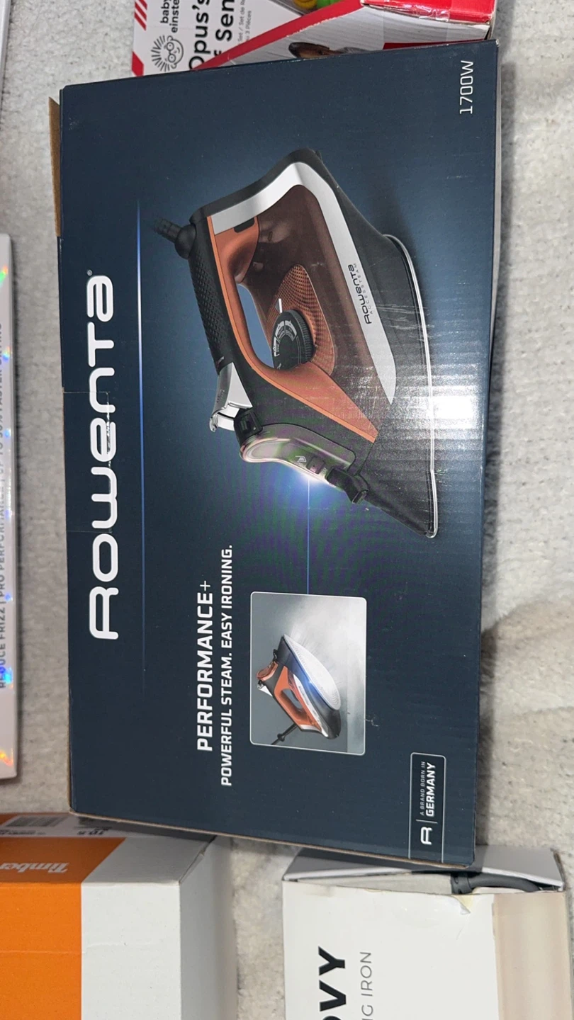 Rowenta Performance+ 1700W Steam Iron