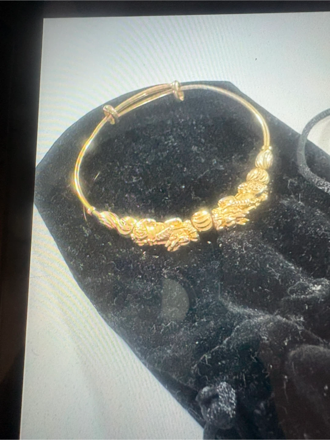 Bracelet doré ajustable avec motifs - photo 2