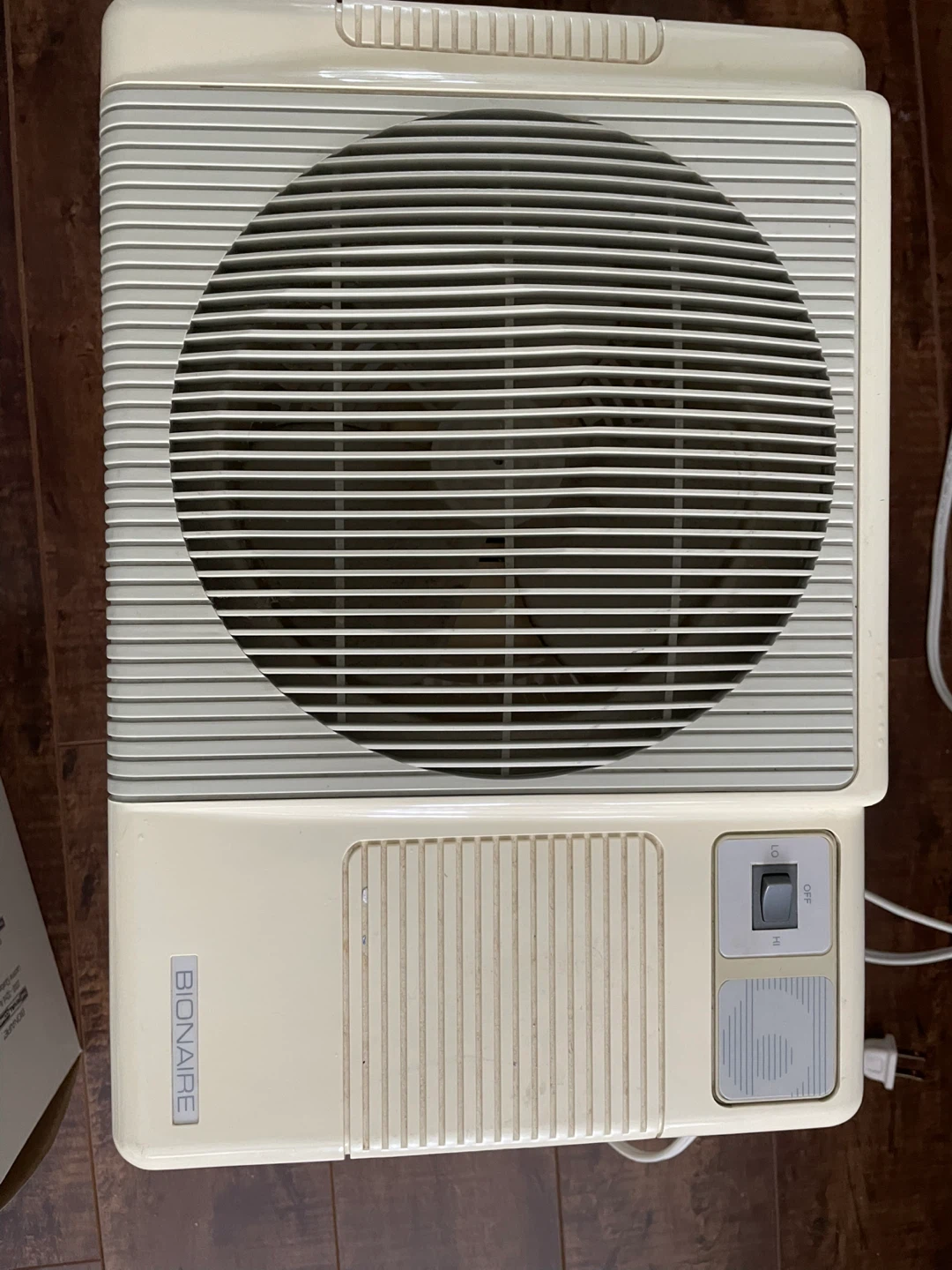 Bionaire humidifier with Replacement Wicks - photo 3