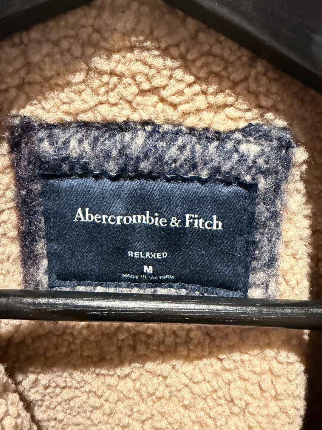 Abercrombie & Fitch Plaid Sherpa Lined Jacket - Size M - photo 2