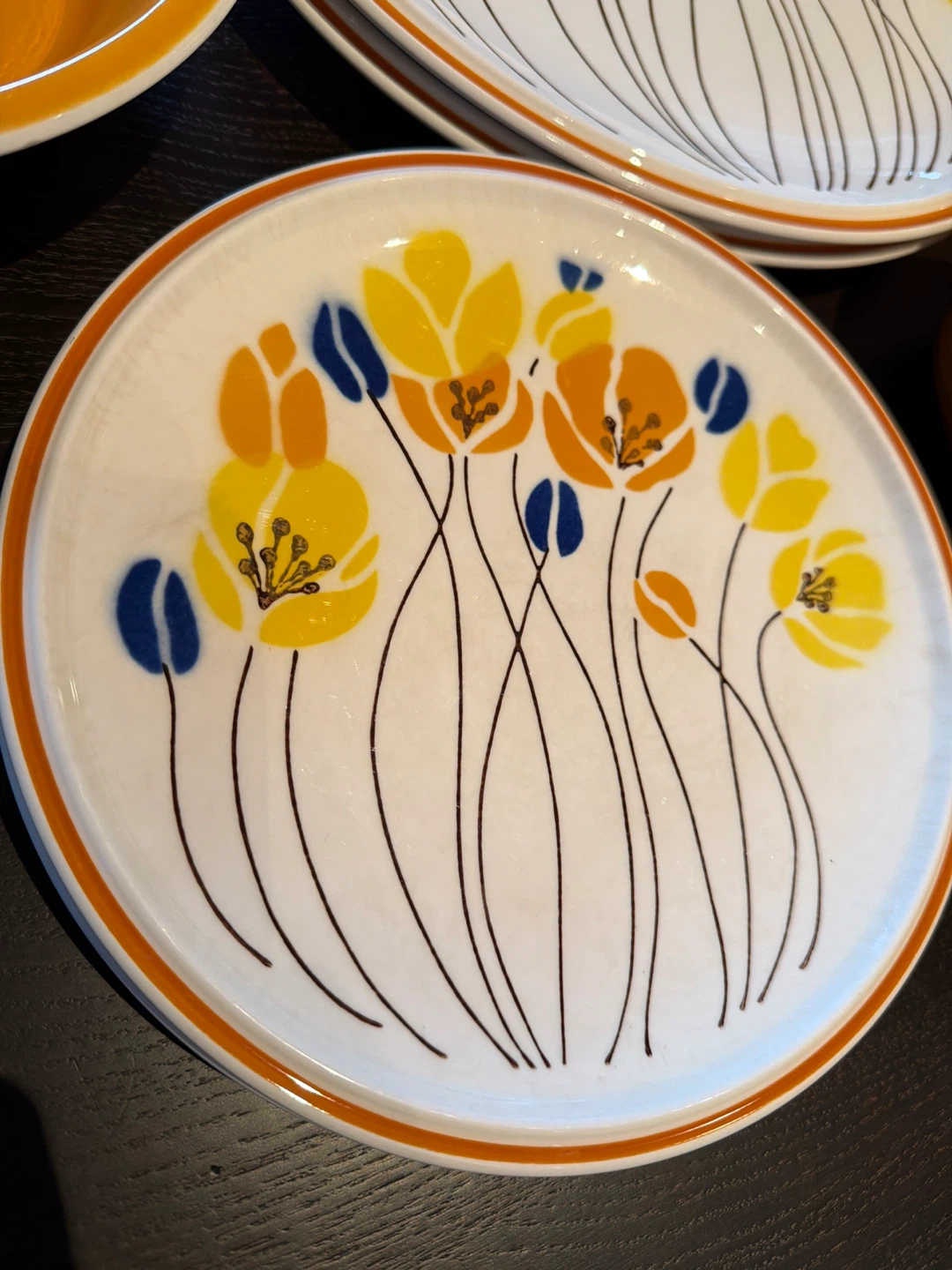 Mikasa Everfresh Tall Tulips pattern released from 1974-76 - photo 3