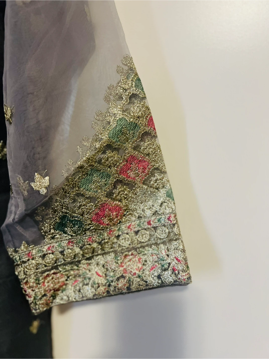 Embroidered Grey Kurti with Dupatta with Gharara - photo 4