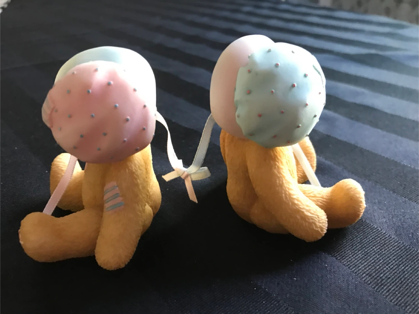 Precious Moments Jean  & June Figurines - photo 3