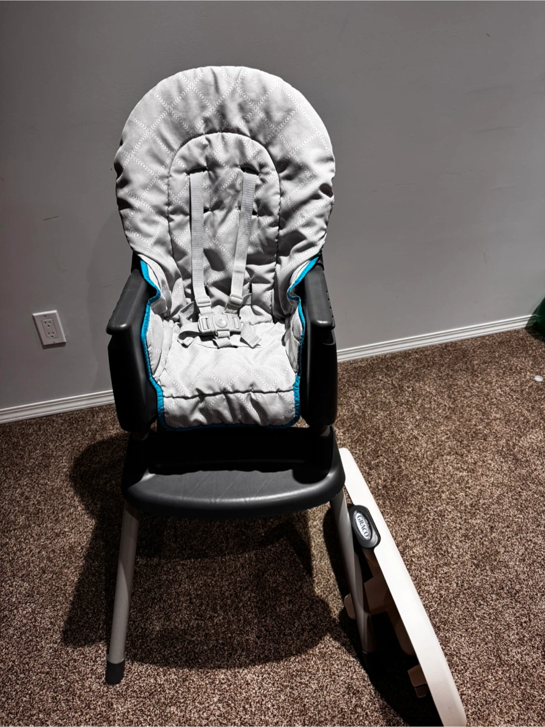 Graco High Chair - photo 2