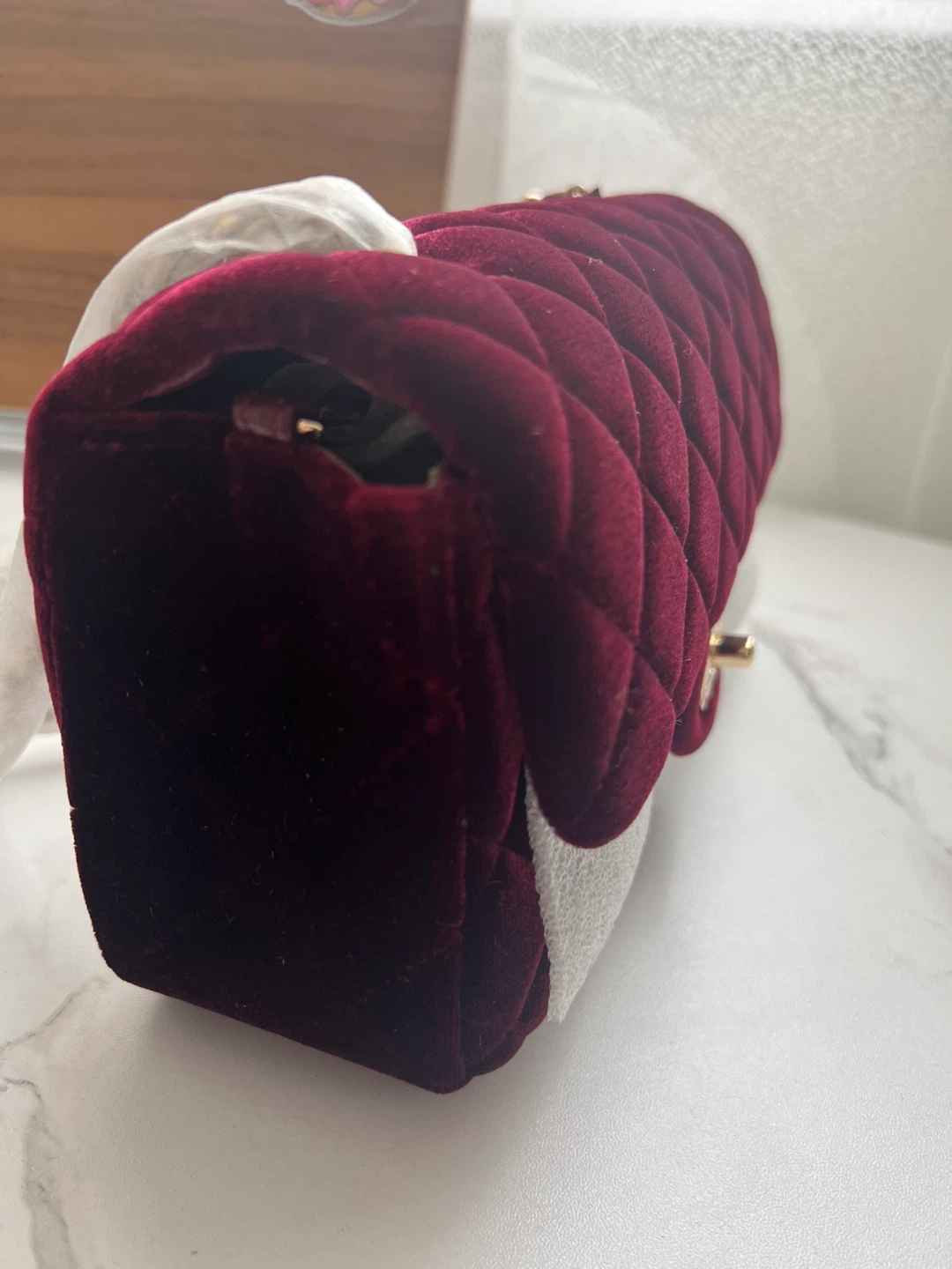 Velvet Quilted Flap Handbag - photo 2