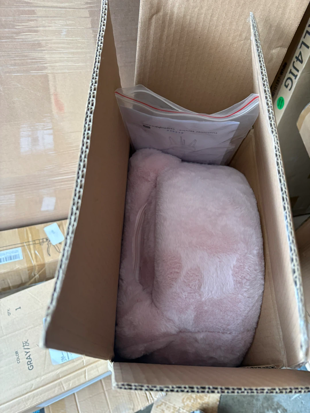 Pink Faux Fur Vanity Stool Chair - photo 5