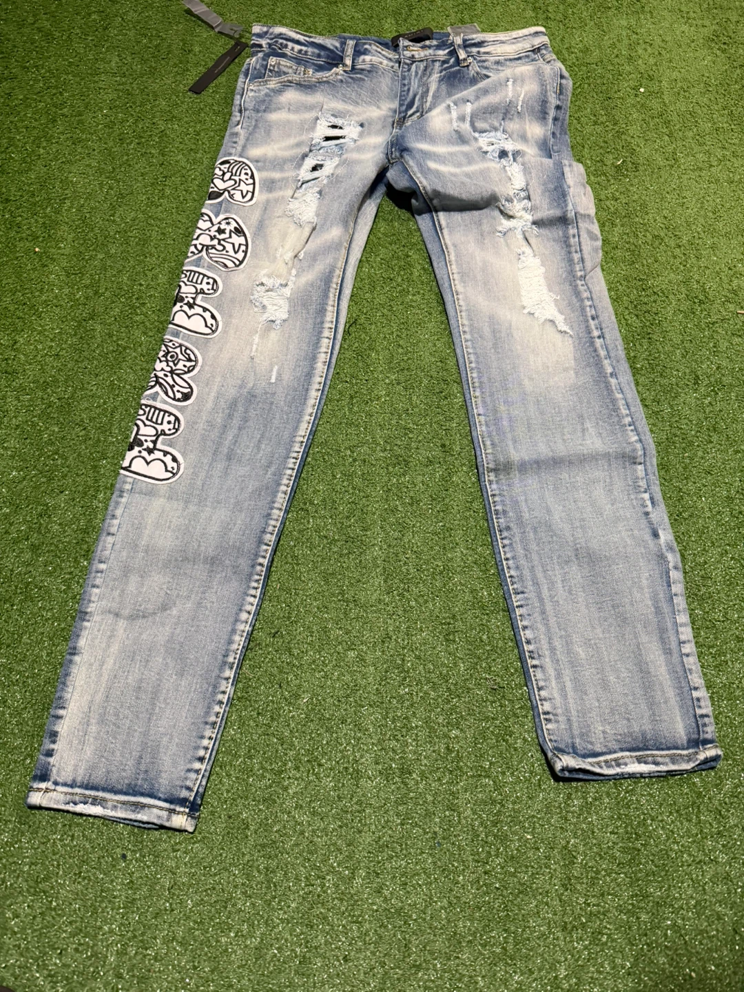 Amiri Empyre Men's Distressed Graphic Jeans