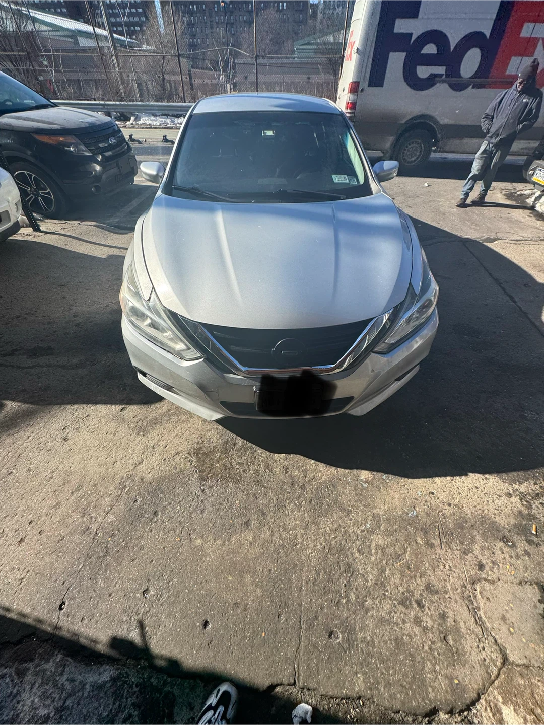 2017 Silver Nissan Altima - photo 4