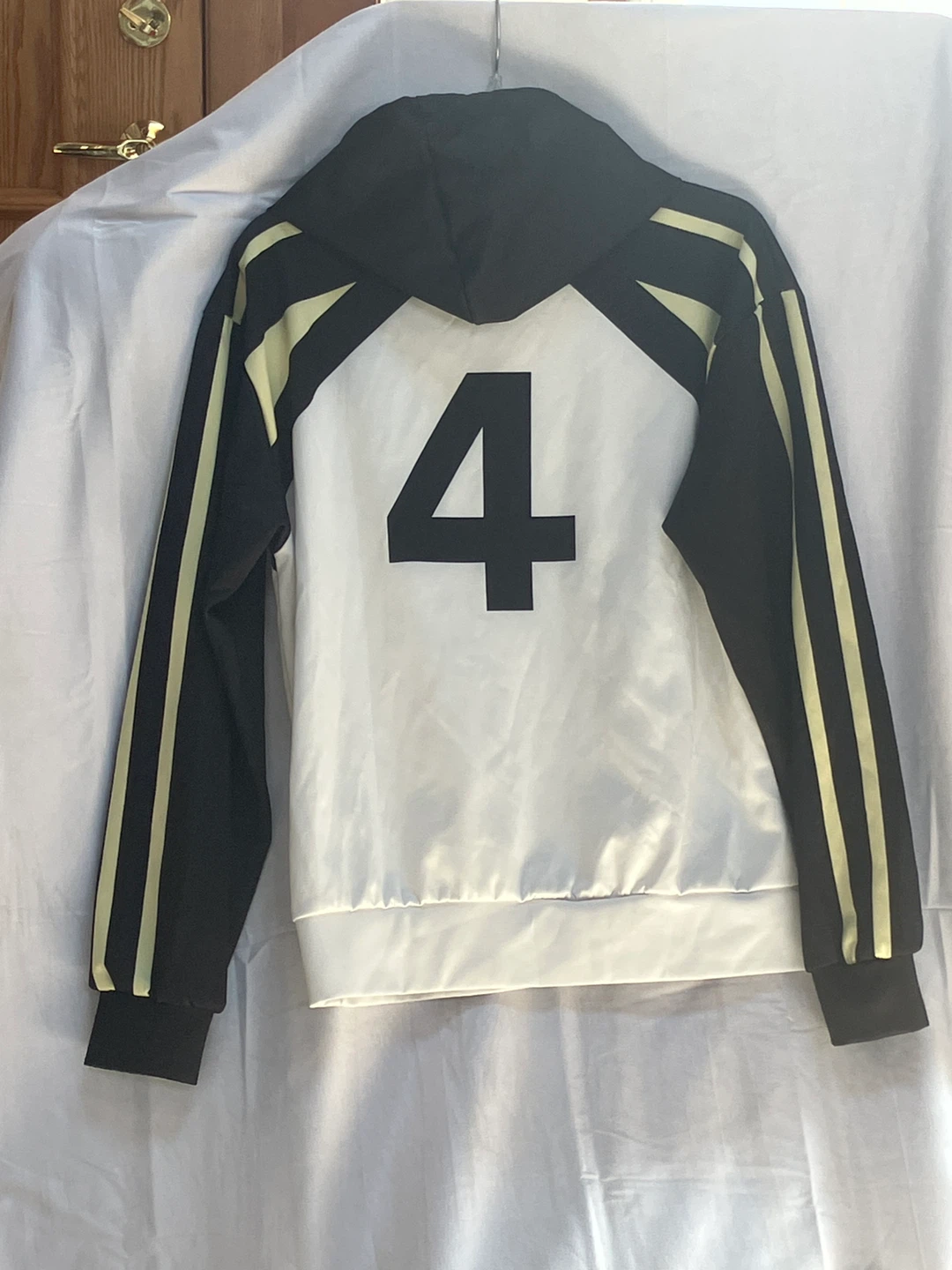 Anime Hoodie Size Medium - photo 2