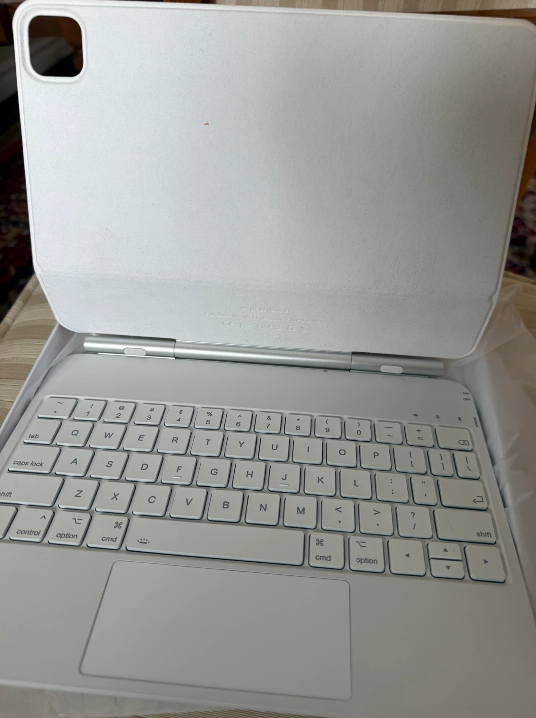 Magic Keyboard Case for iPad Pro 11" / Air 11" - photo 5