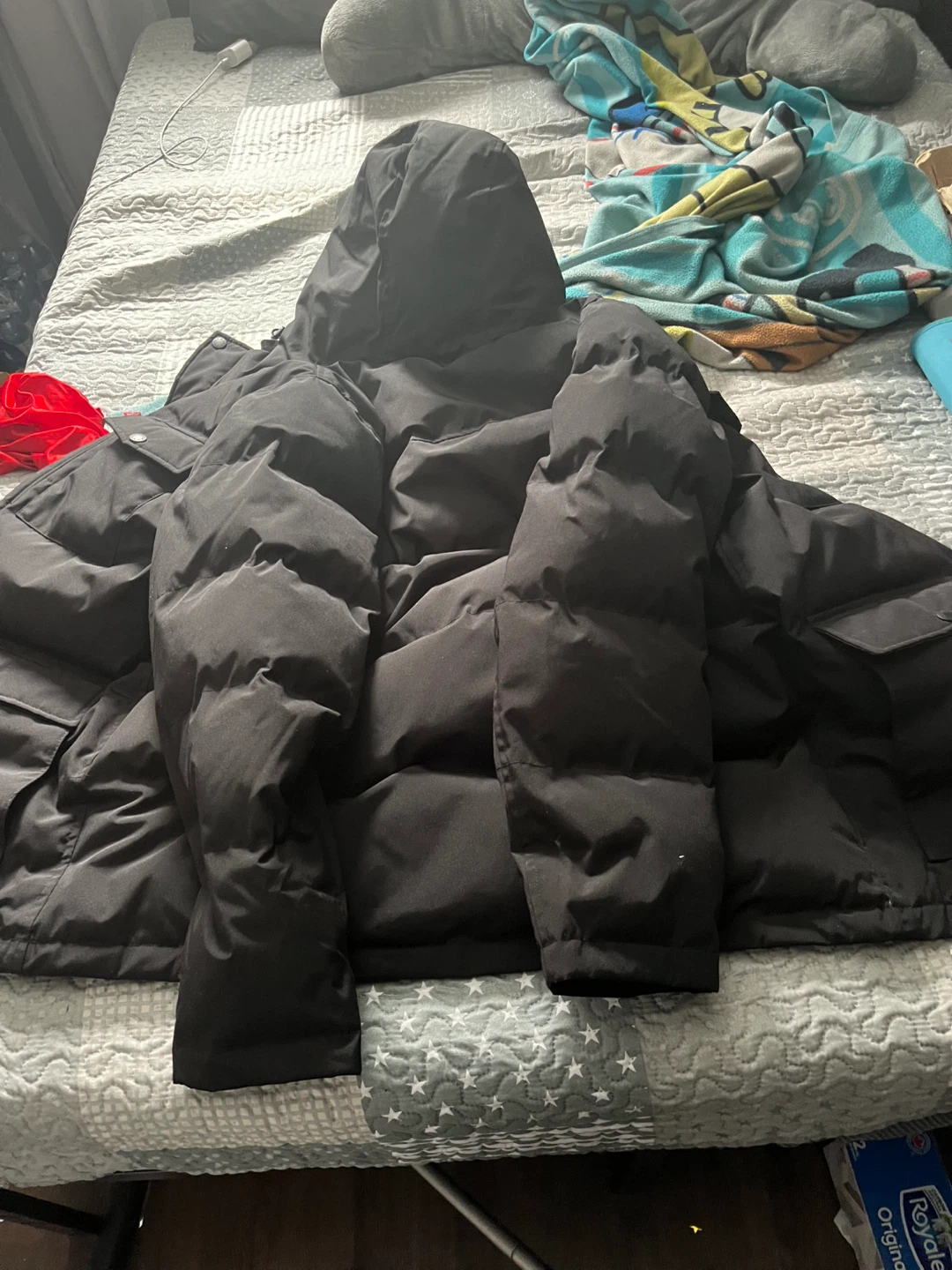 Levi's Puffer Jacket - Black - Medium - photo 3