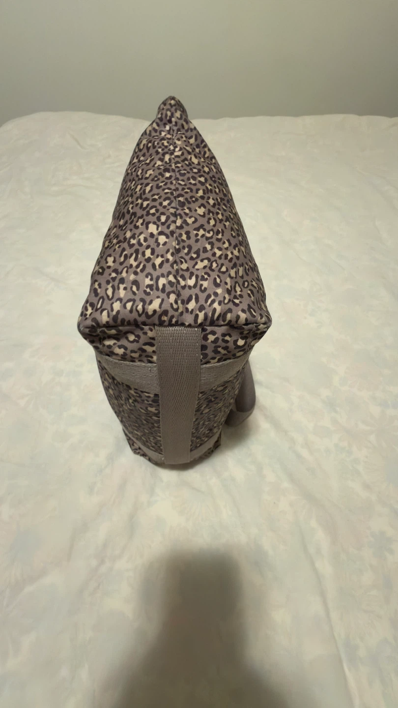 LeSportsac Leopard Print Tote Bag - photo 5