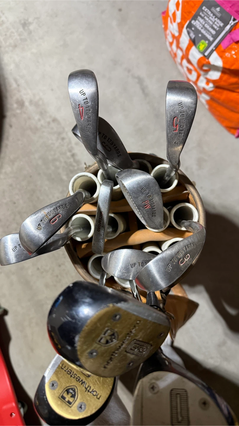Vintage Mizuno Leather Golf Bag + Clubs Set - photo 2