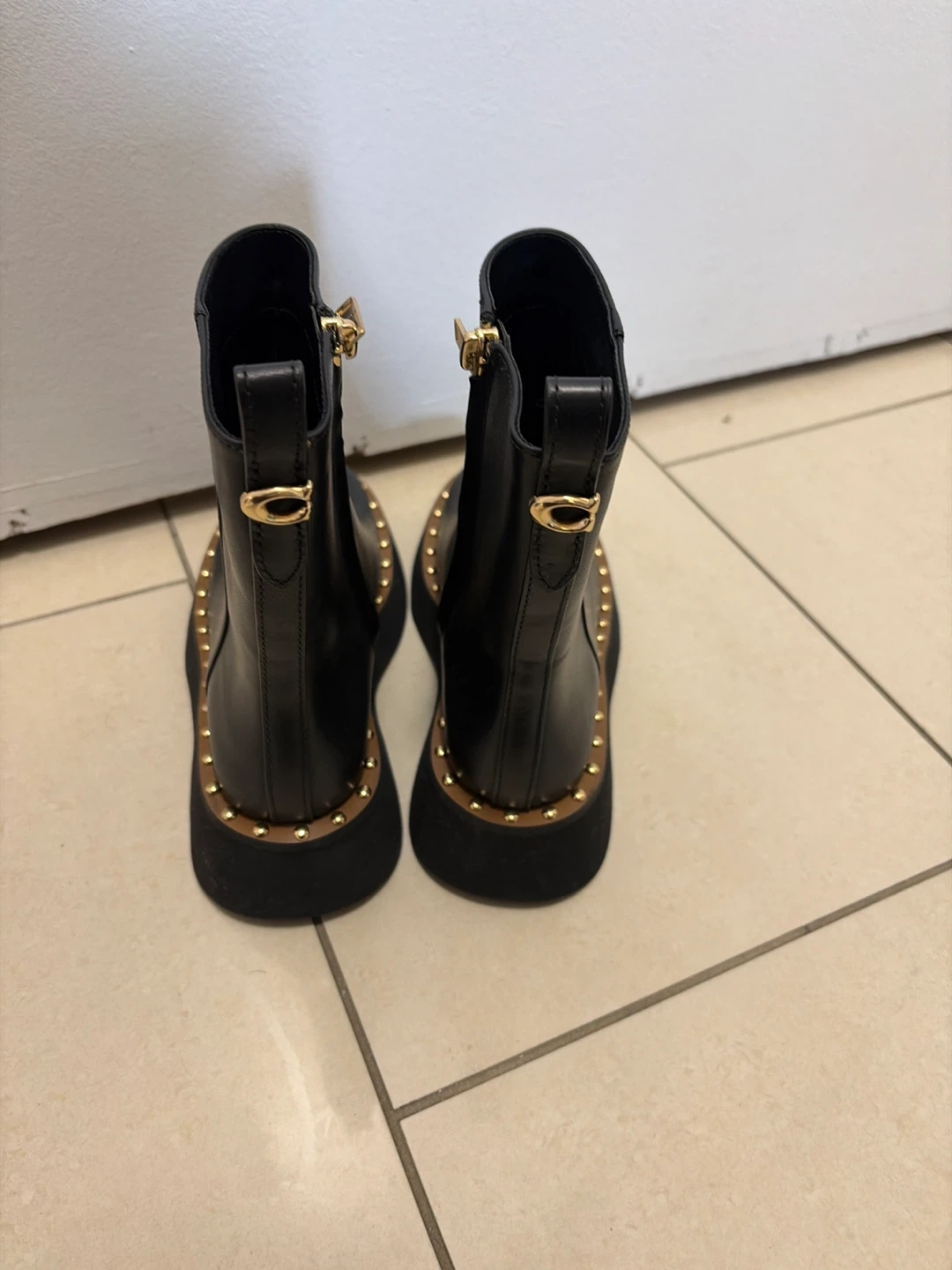 Coach Black Studded Chelsea Boots - Size 6 - photo 3