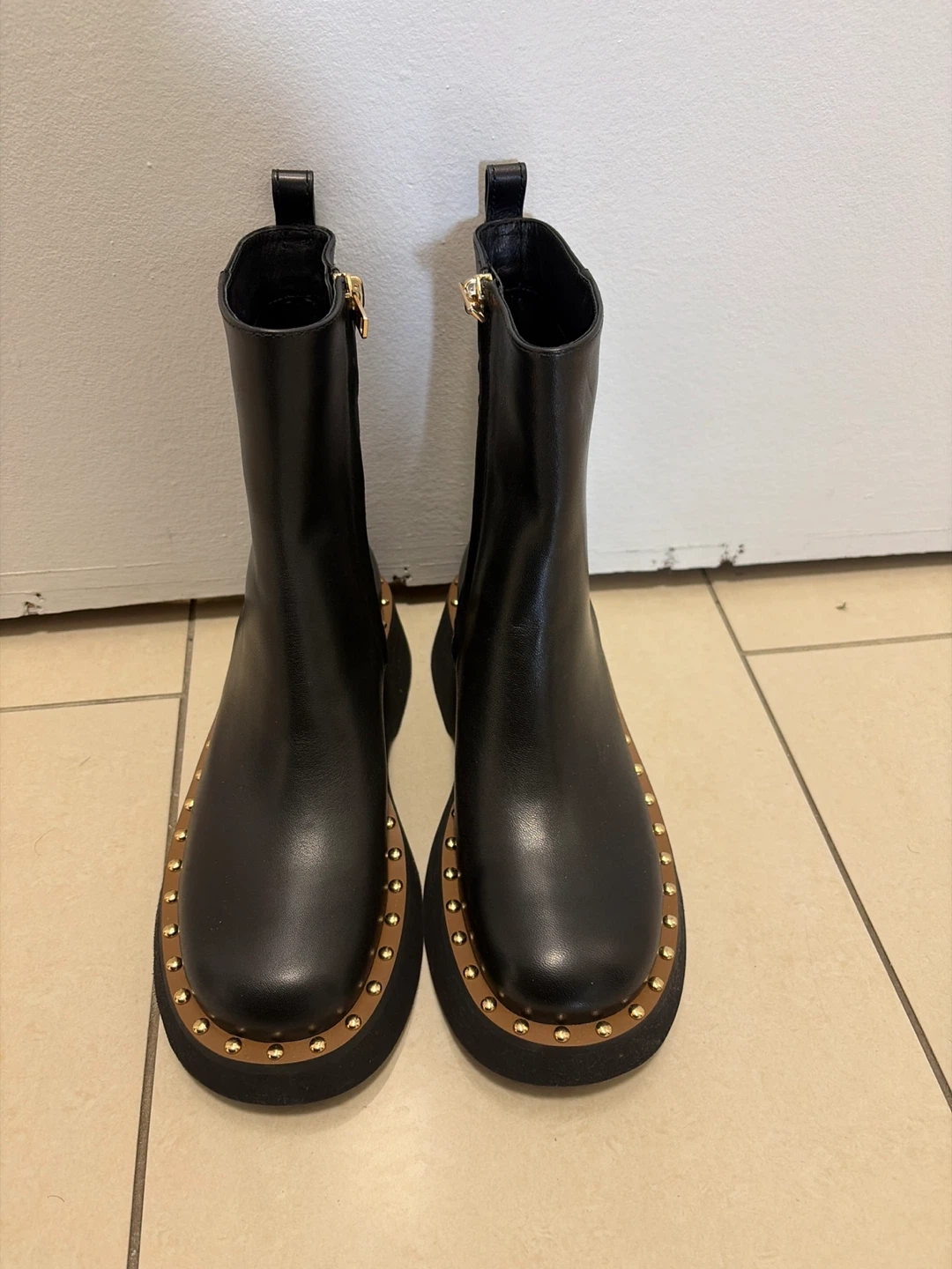 Coach Black Studded Chelsea Boots - Size 6